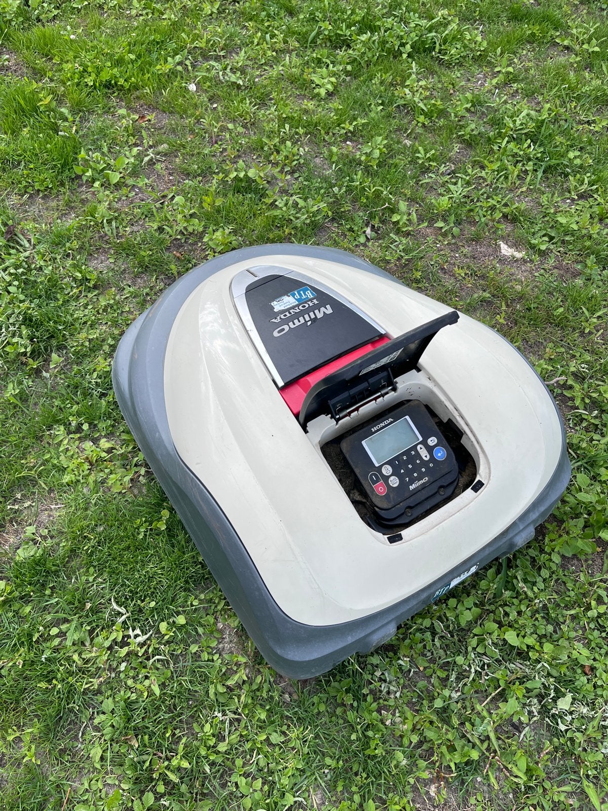 Honda Miimo Robotmaaier - met accessoires, Ophalen, Cirkelmaaier, Gebruikt, Elektrische grasmaaier