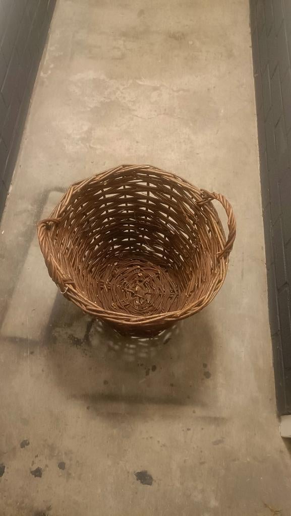 Zeer oude rieten bollenmand van bollenboer, Ophalen of Verzenden, Rond, Riet