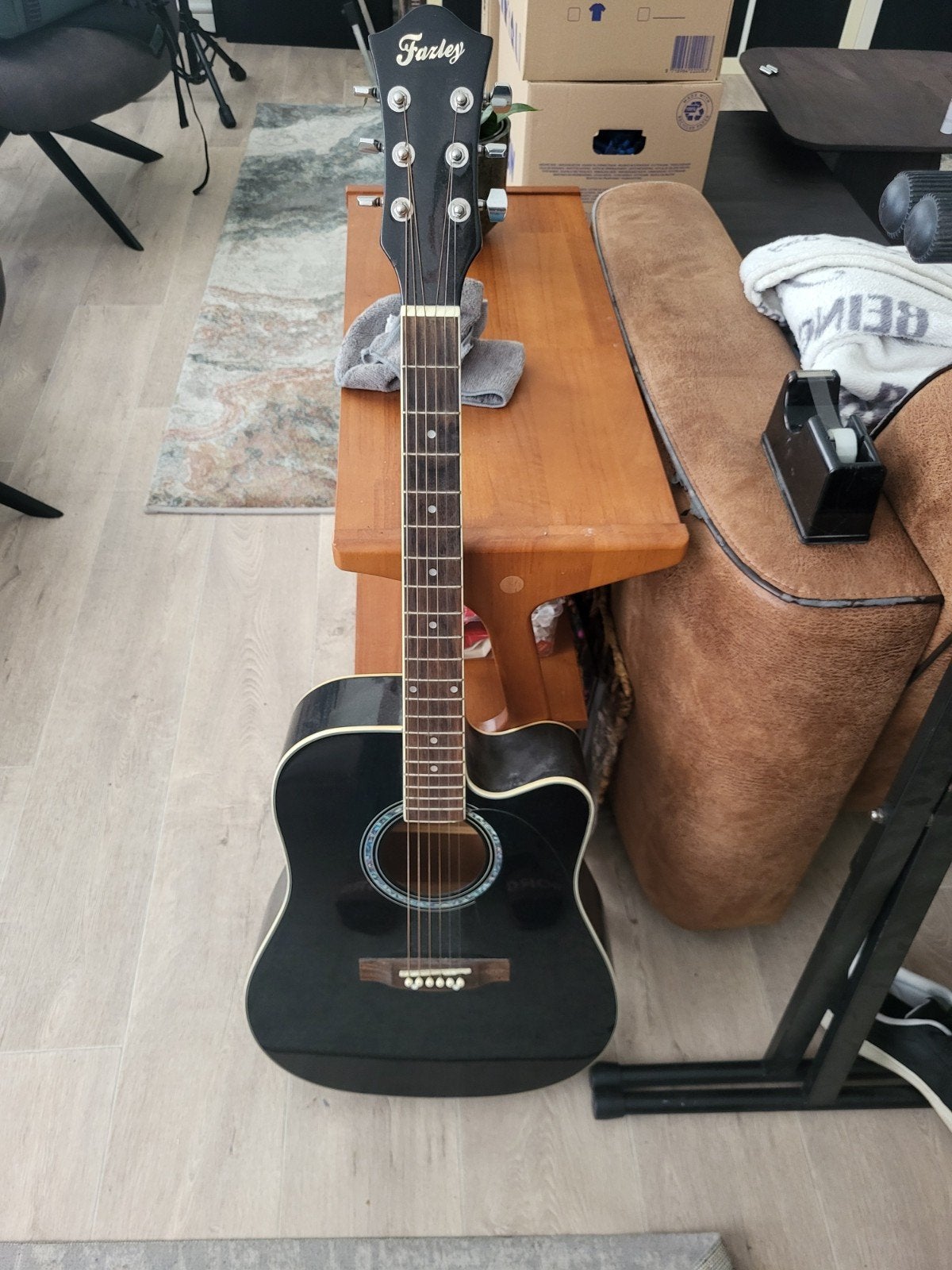 Elektrisch-akoestische Fazley gitaar + gitaartas, Ophalen, Gebruikt, Western- of Steelstringgitaar, Met (piezo-)element