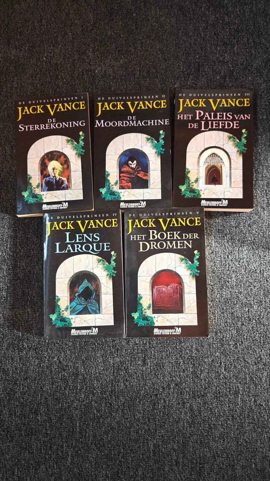 De Duivelsprinsen, Het Boek der Dromen & Alambar, Boeken, Ophalen of Verzenden, Gelezen, Jack Vance