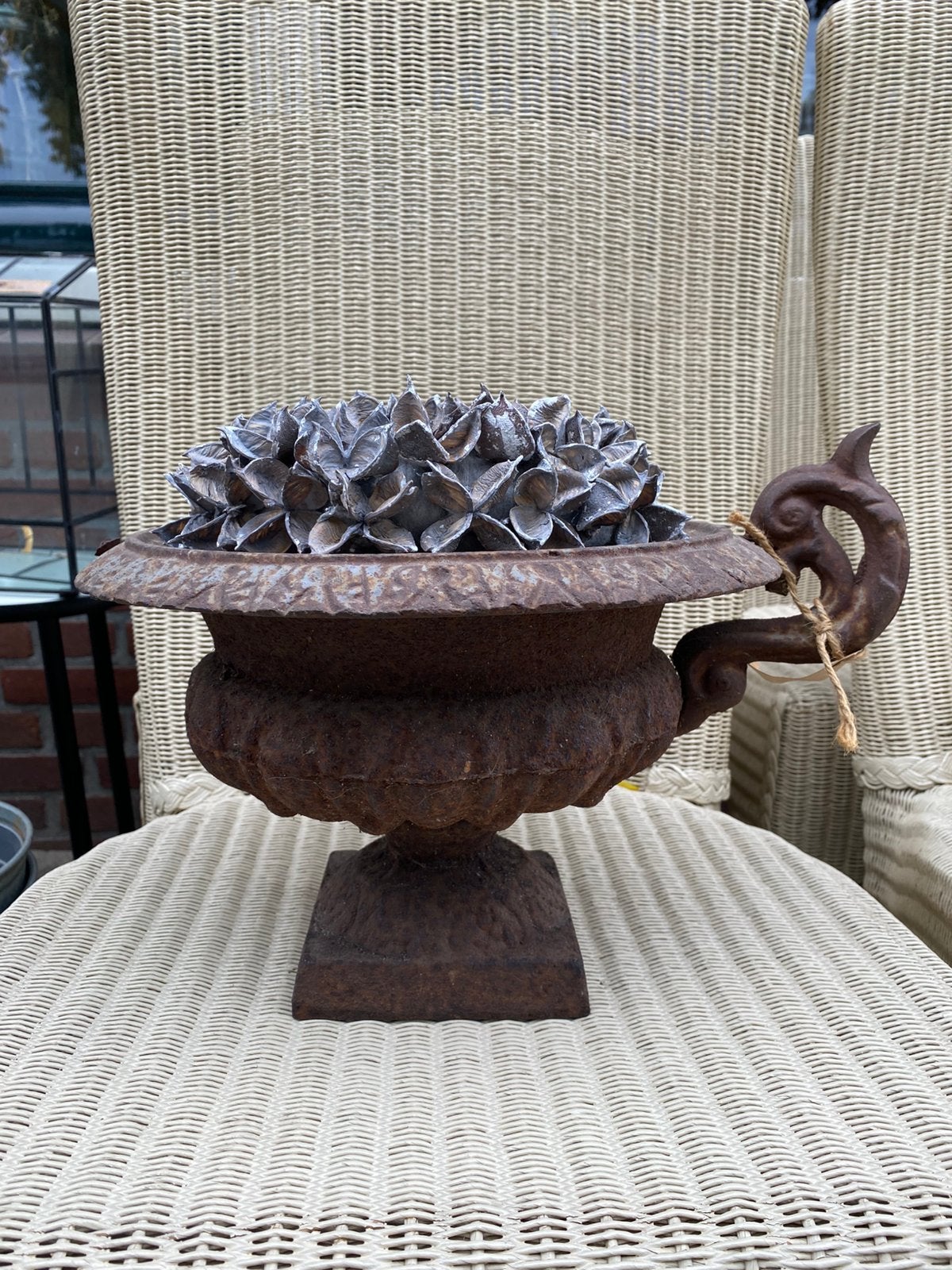 Leuke Gietijzeren Tuinvaas, Vaas, Brocante, Jardinière, Tuin en Terras, Tuinvazen, Ophalen