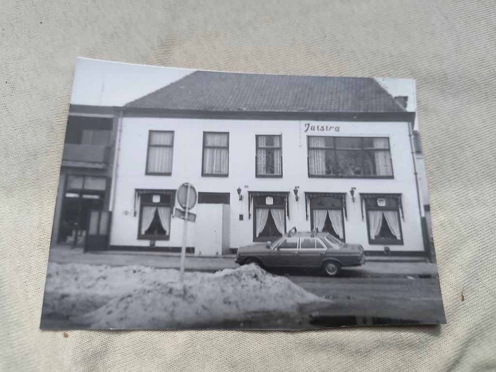 Foto Jutstra Coevorden hotel discotheek 1979, Verzamelen, Ophalen of Verzenden, 1960 tot 1980, Overige onderwerpen
