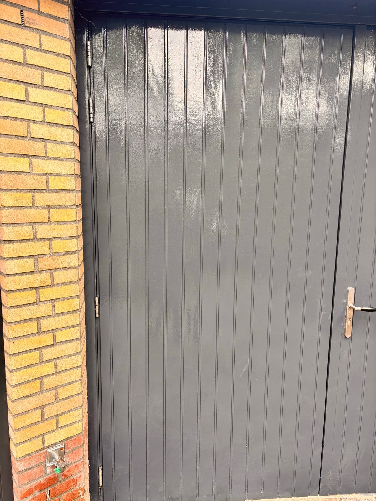 Openslaande Garagedeuren in erg mooie staat, Gebruikt, 215 cm of meer, Garagedeur, Hout