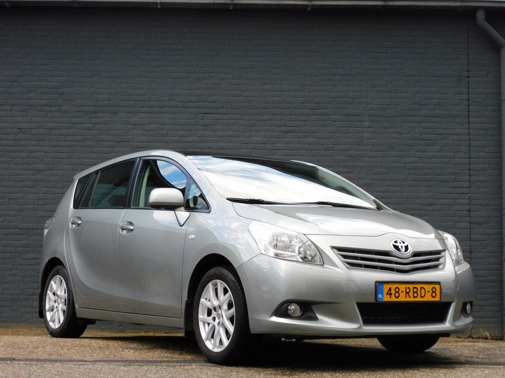 Toyota Verso 1.8 VVT-i Business 1e EIGENAAR! DEALER ONDERHOU, Auto's, Toyota, Euro 5, Gebruikt, Zwart, 4 cilinders