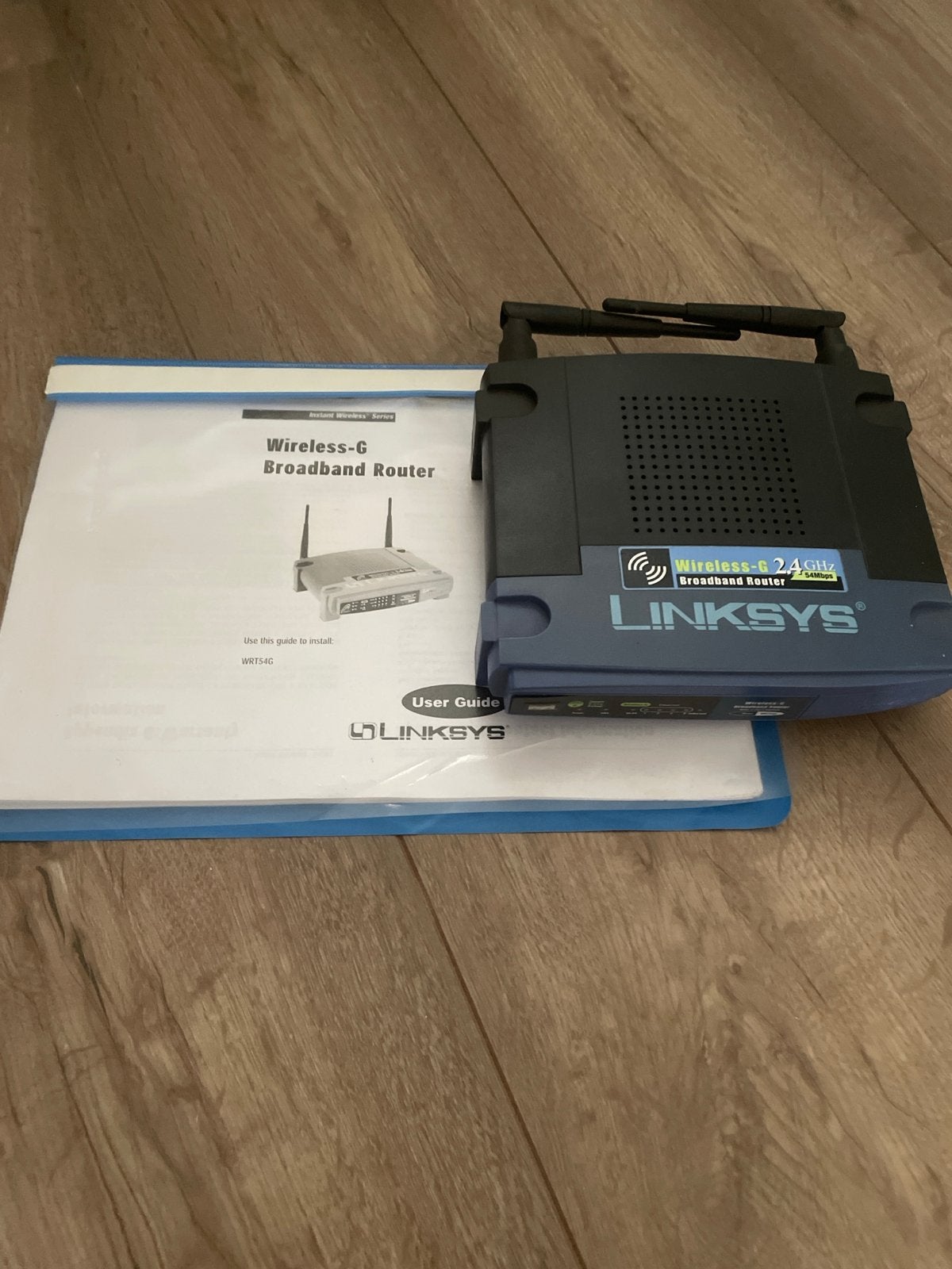 Linksys Wireless-G Broadband Router WRT54G met handleiding, Ophalen of Verzenden, Gebruikt, Router