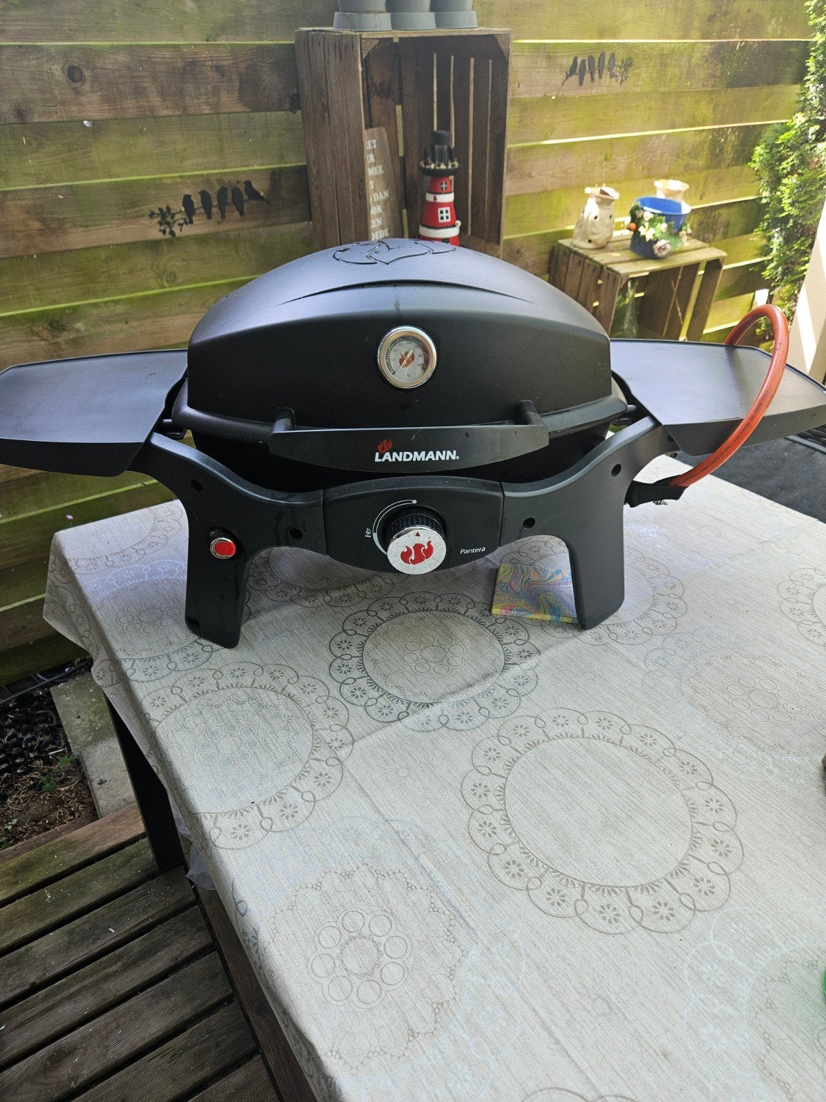Landmann gas bbq met onderstel en gasfles, Ophalen