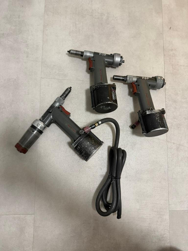 POP Blindklinknageltang Pneumatisch - Set van 3, Ophalen of Verzenden, Gebruikt