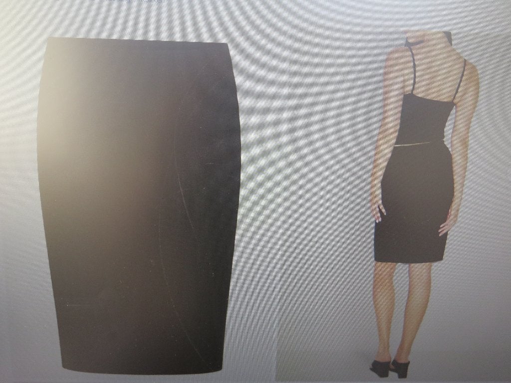 SKIMS Smooth midi rok van jersey, maat M, zwart, Maat 38/40 (M), Zwart, Nieuw, Ophalen of Verzenden