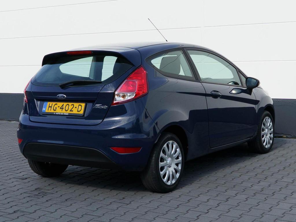 Ford Fiesta 1.0 3drs. Style | Airco | Navigatie | Bluetooth, Gebruikt, 525 kg, Blauw, Start-stop-systeem