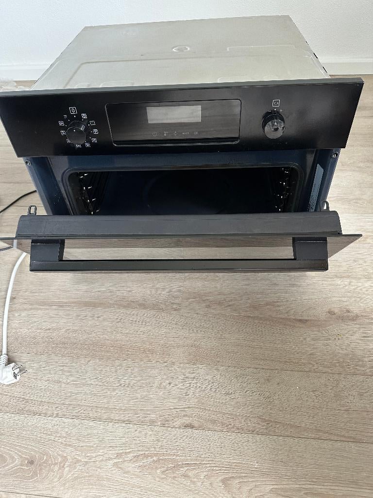 Zanussi oven with microwave / Heteluchtoven met magnetron, Zo goed als nieuw, Oven met grill, Inbouw, 45 tot 60 cm