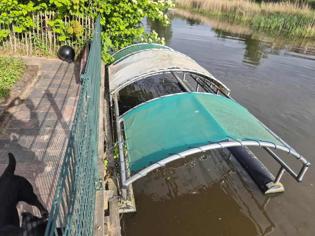 Drijvende overkapping voor boot (4,5m lang, 2m breed, 1,2m, Ophalen of Verzenden, Gebruikt, Overige typen