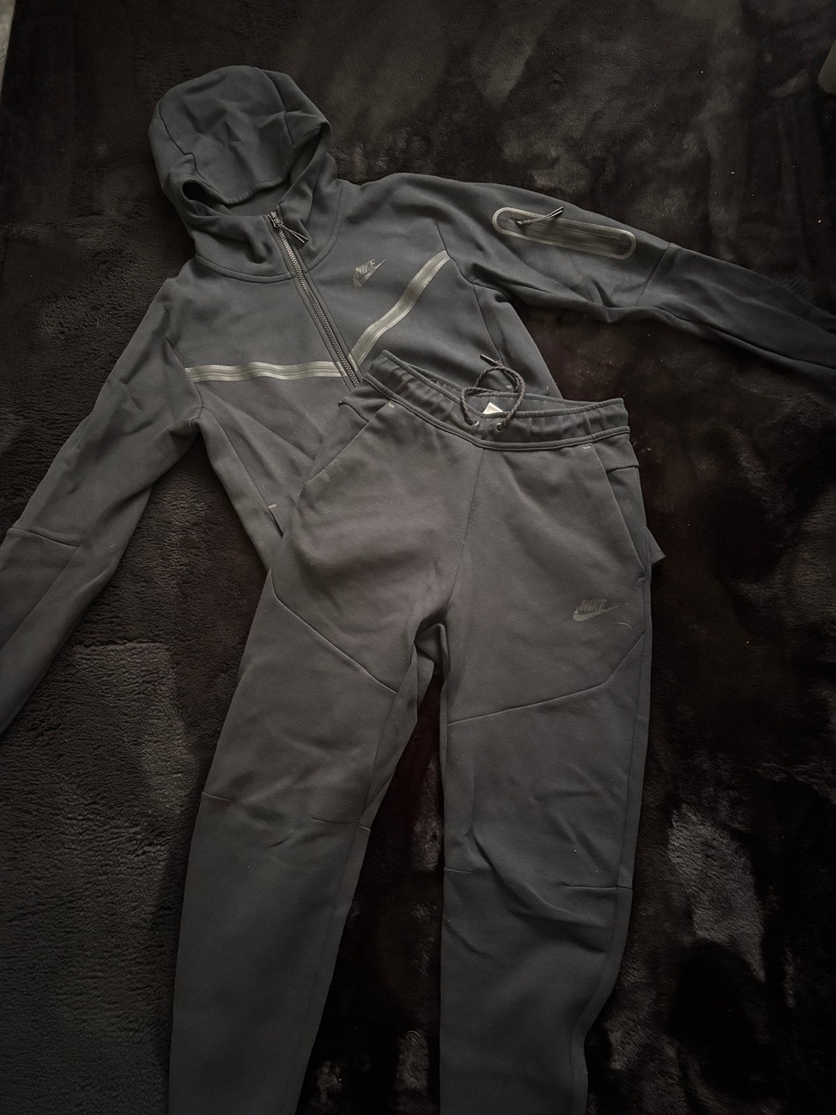 Nike tech fleece pak maat xs, Zwart, Nieuw, Overige maten, Ophalen of Verzenden