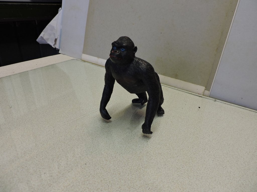 Dinosaurus / Gorilla, Ophalen, Zo goed als nieuw