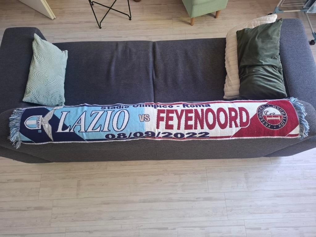 Sjaal Lazio vs Feyenoord - 08/09/2022, Ophalen of Verzenden, Zo goed als nieuw, Buitenlandse clubs, Vaantje of Sjaal