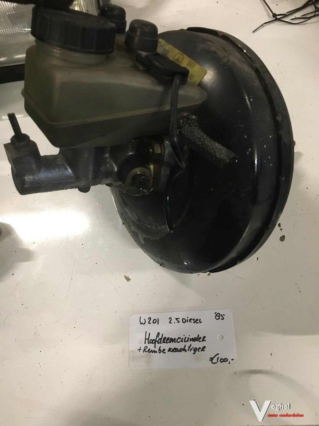 Mercedes W201  2.5 diesel 1985  automaat Rembekrachtiger met, Auto-onderdelen, Gebruikt, -, -, Ophalen of Verzenden