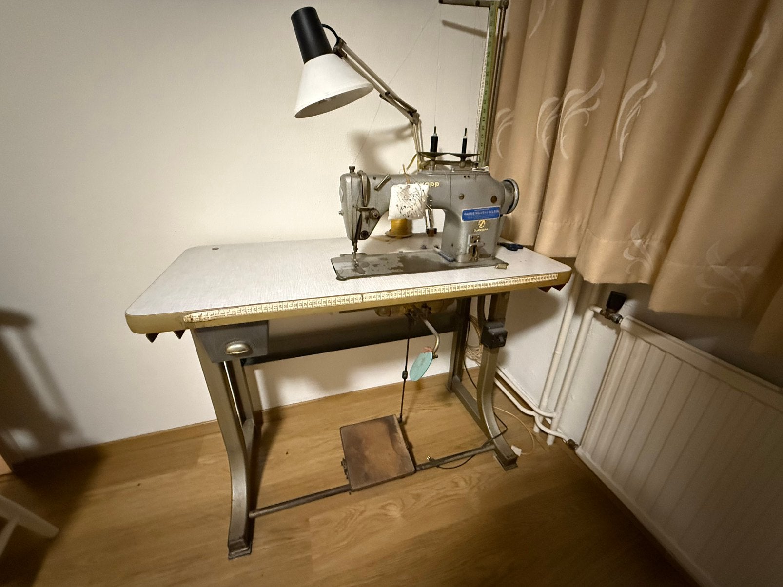 Durkopp professionele naaimachine, Hobby en Vrije tijd, Naaimachines en Toebehoren, Gebruikt, Naaimachine, Industrieel, Ophalen