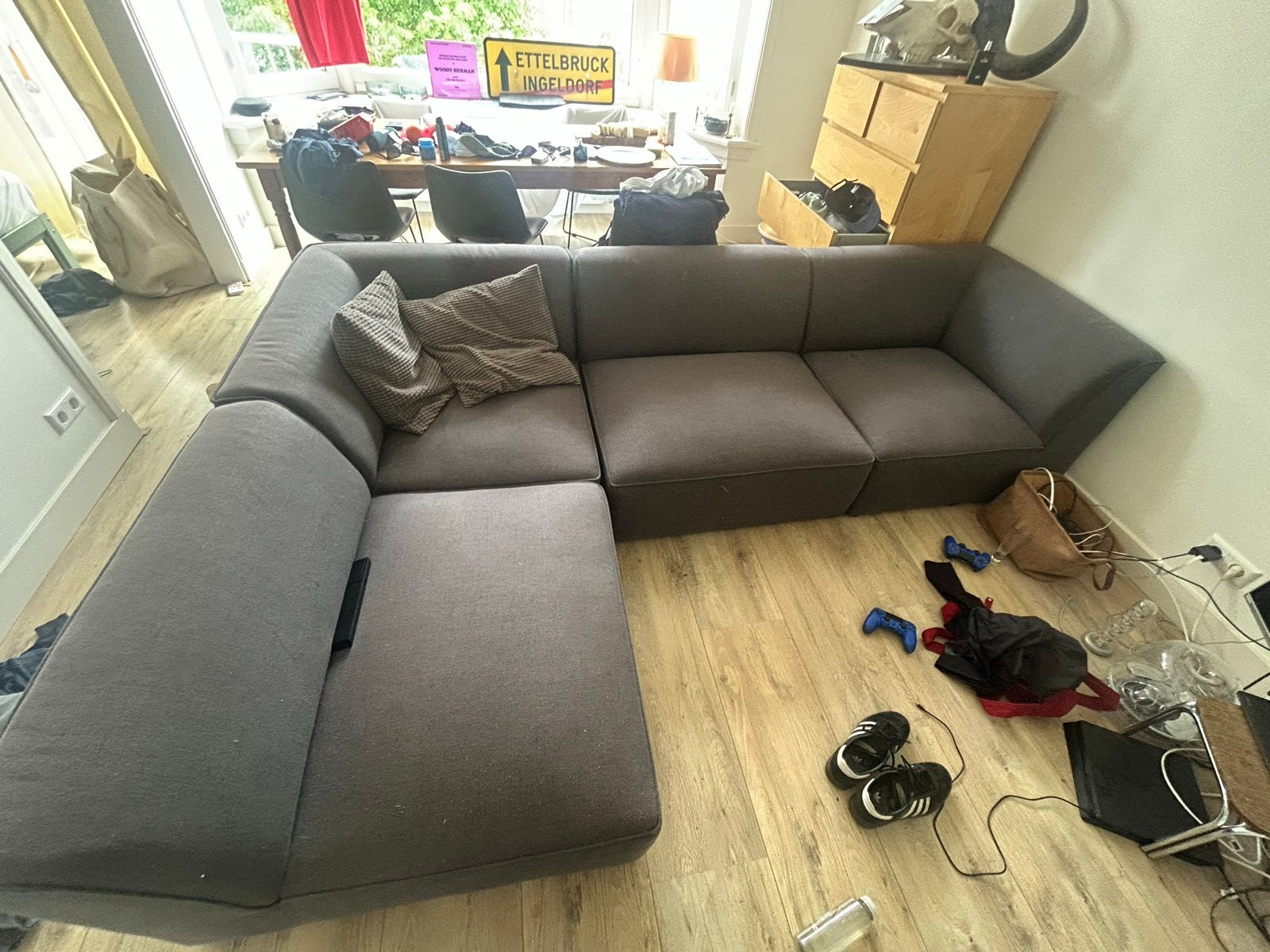 Zo goed als nieuwe bank, makkelijk te verhuizen, Ophalen, Hoekbank, 300 cm of meer, Zo goed als nieuw