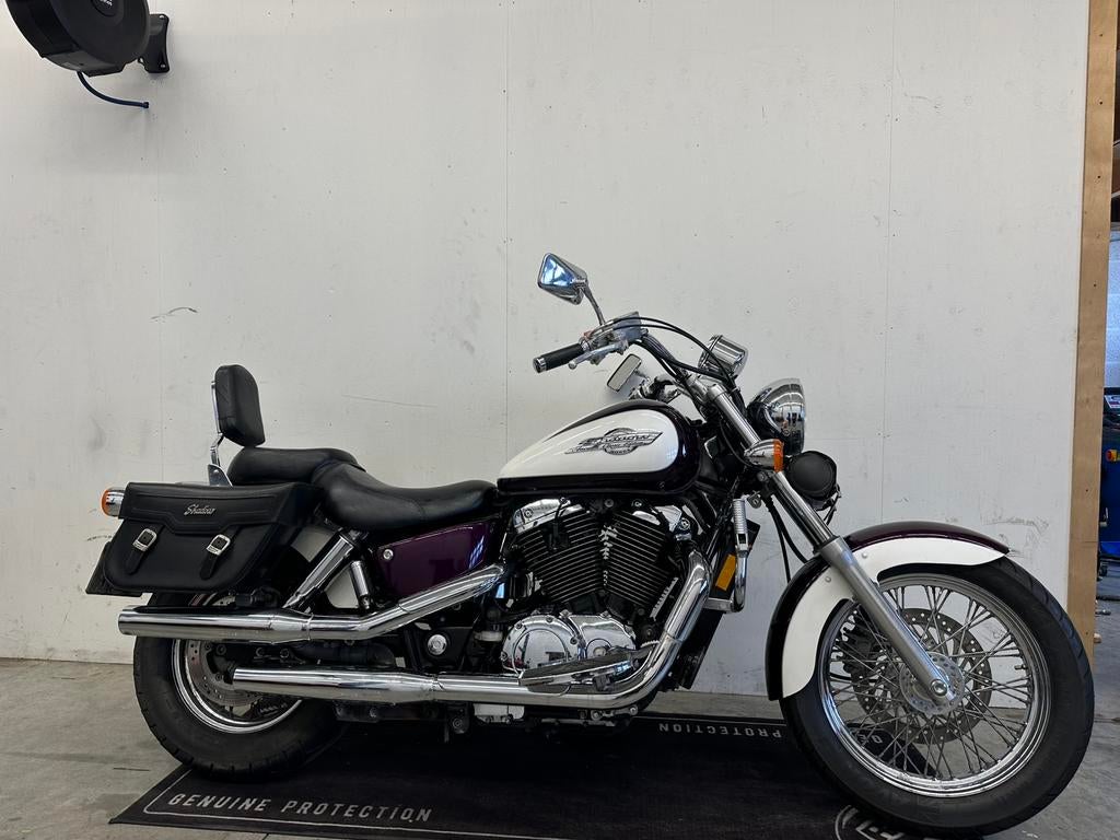 Honda VT 1100 Shadow Ace orgineel Nederlands, Motoren, 2 cilinders, Bedrijf, Chopper, Motorrijbewijs A