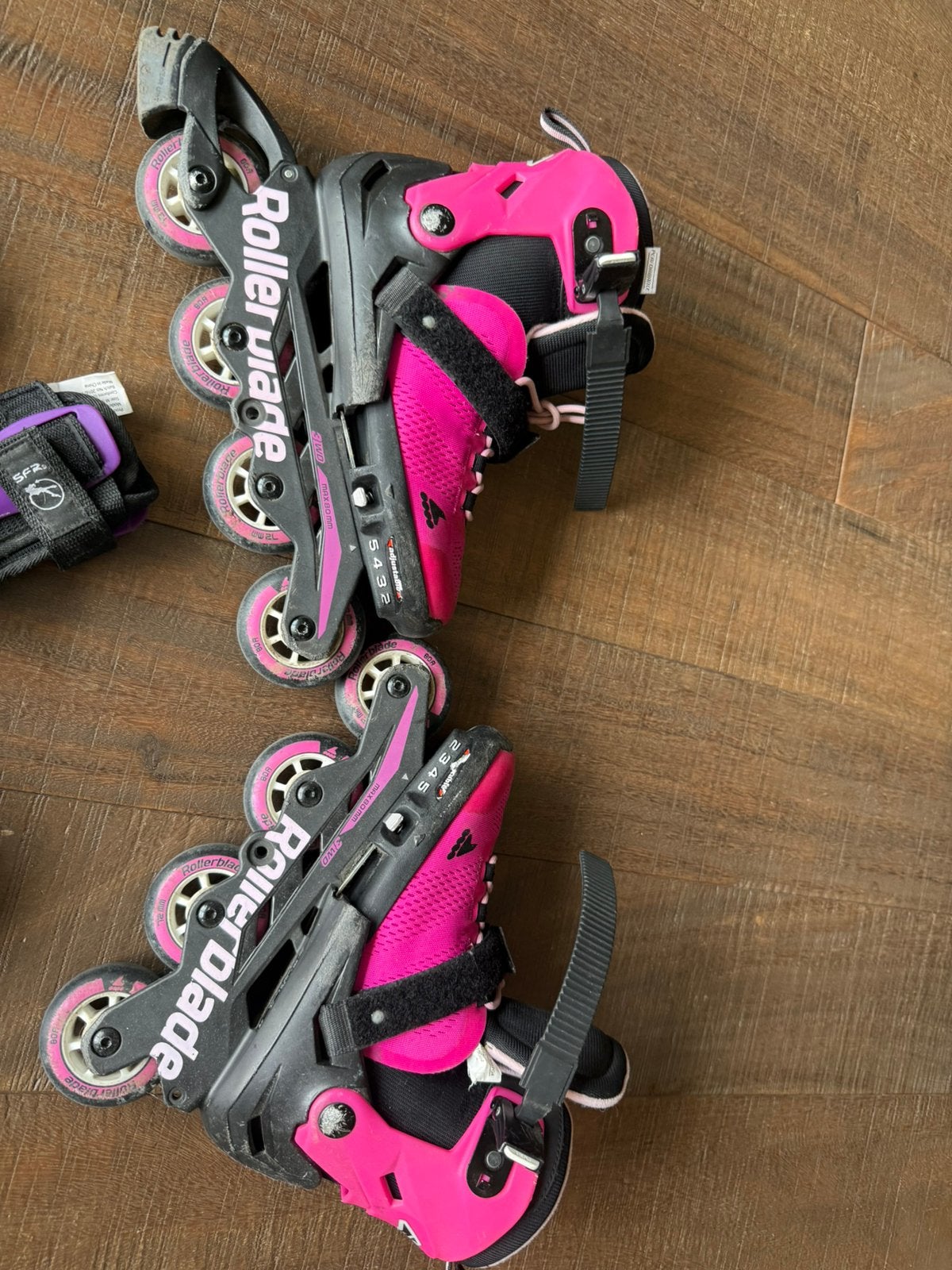 Skeelers meegroeiend mt 33 t/m 36.5, Sport en Fitness, Skeelers, Ophalen, Zo goed als nieuw