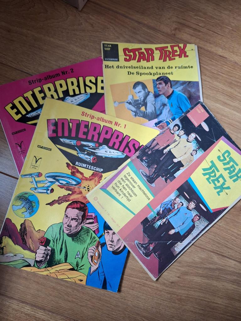 4x Star Trek Enterprise Stripboeken - Vintage Collectie, Meerdere stripboeken, Ophalen of Verzenden, Gelezen
