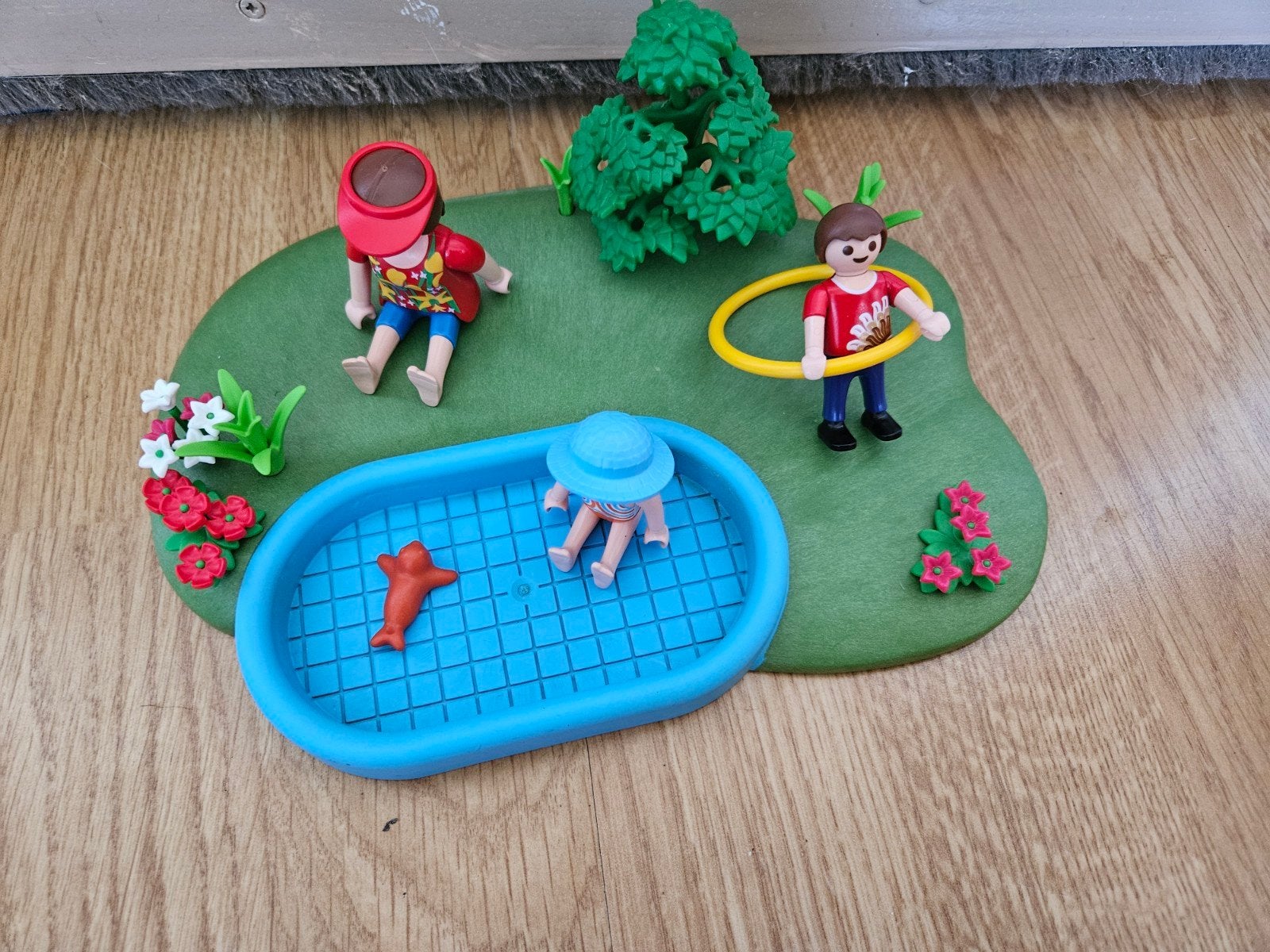 Playmobil zwembad moeder en kinderen hoepel, Ophalen of Verzenden, Gebruikt, Complete set