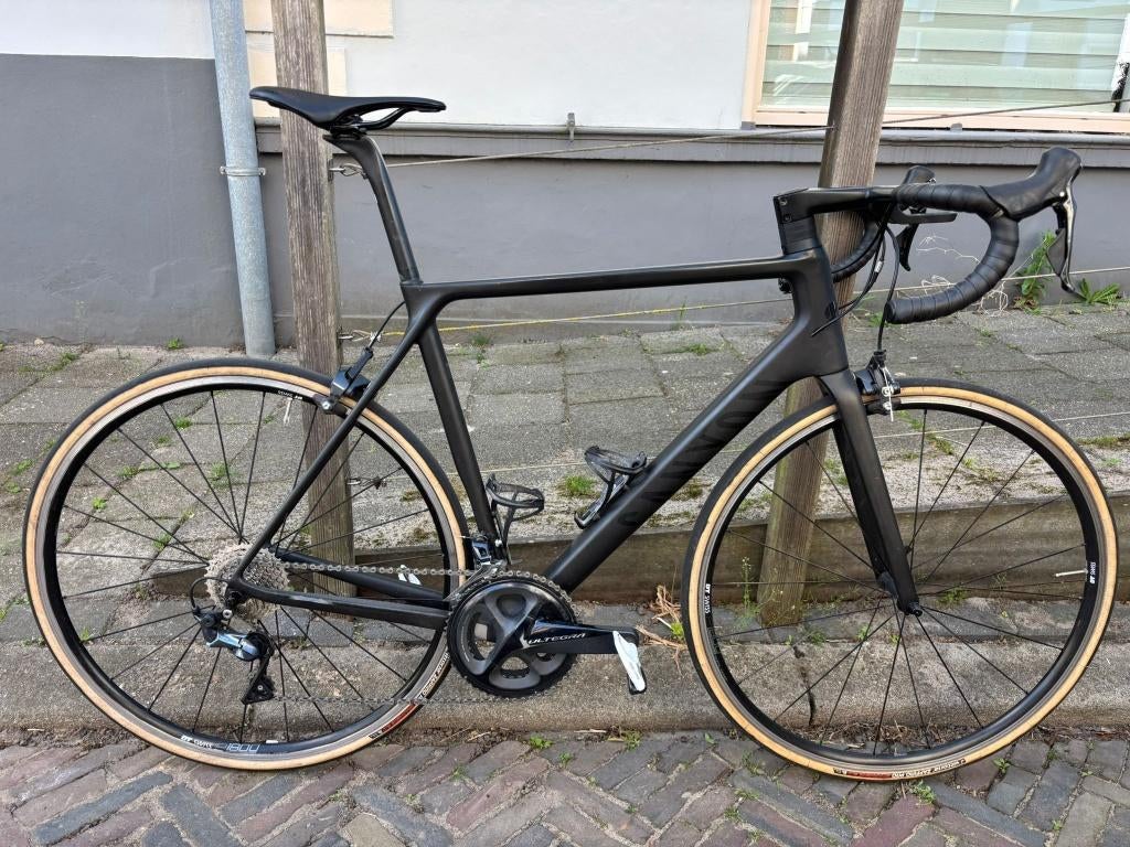 Racefiets | Canyon Ultimate CF SL 8, 28 inch, Carbon, Zo goed als nieuw, 57 tot 61 cm