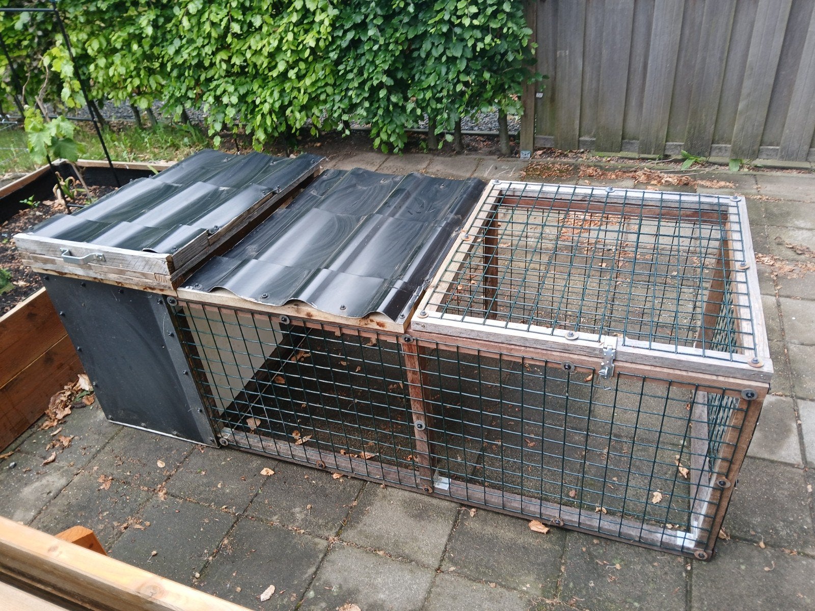 zelfgemaakt konijnenhok, Ophalen, 110 cm of meer, Zo goed als nieuw, 90 cm of meer