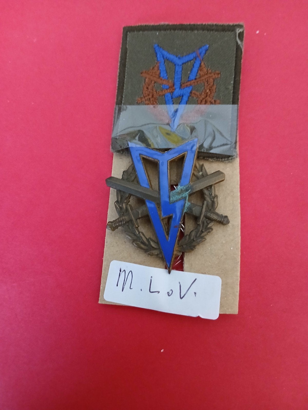 Militair embleem/badge - M.L.O.V., Ophalen of Verzenden, Luchtmacht, Nederland, Embleem of Badge