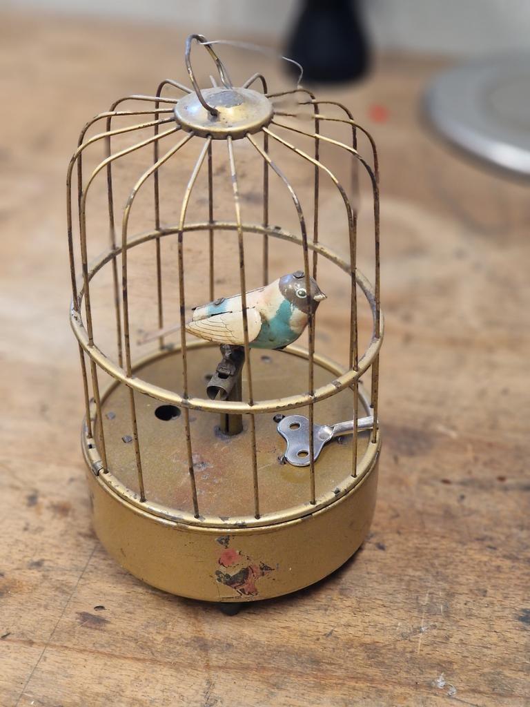 Mechanisch vogeltje in kooi - Made in Japan, Ophalen of Verzenden