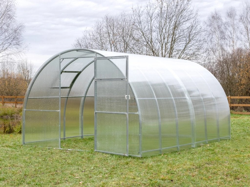 TITAN Kas – 3m breed; 2,10m hoog; 4–10m lang; Polycarbonaat, Staal, Polycarbonaat, Verzenden, Kweekkas