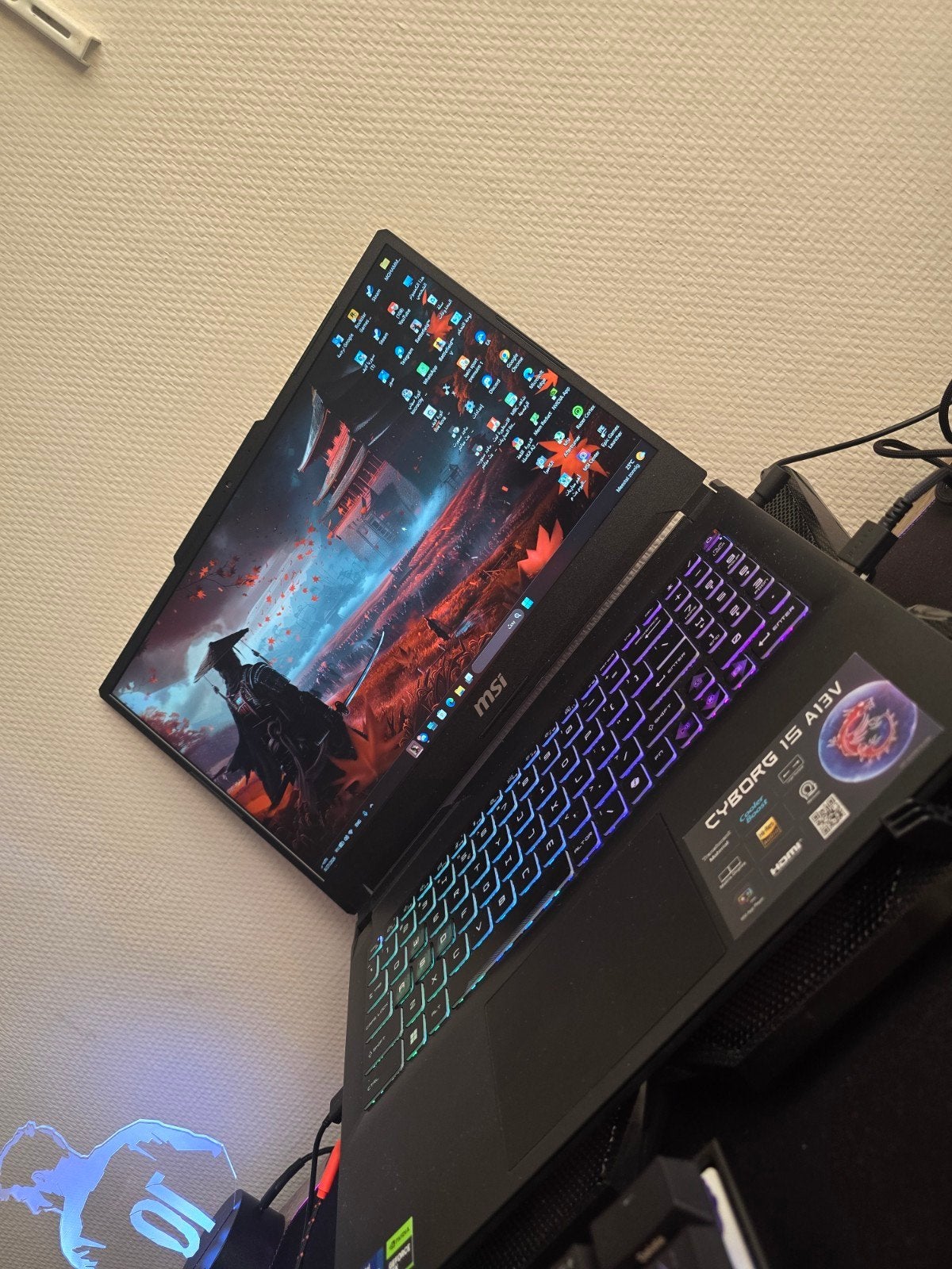 MSI Cyborg 15 A13VFK Gaming Laptop | i7-13620H | RTX 4060, Intel Core i7-13620H, Ophalen of Verzenden, Zo goed als nieuw, Gaming