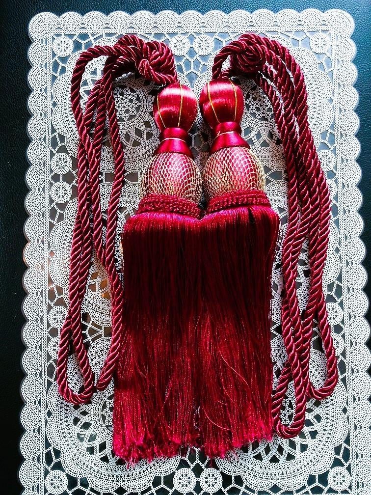 2x Groot gordijn kwasten / embrasses klassiek rood met goud, Minder dan 50 cm, Verzenden, Klassiek, Nieuw