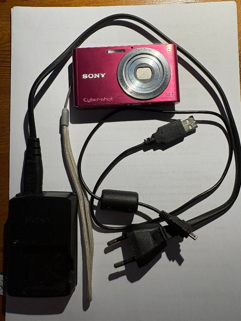 Sony Cybershot W320 roze, 14 megapixels, Ingebouwde flitser, Ophalen of Verzenden, Zo goed als nieuw