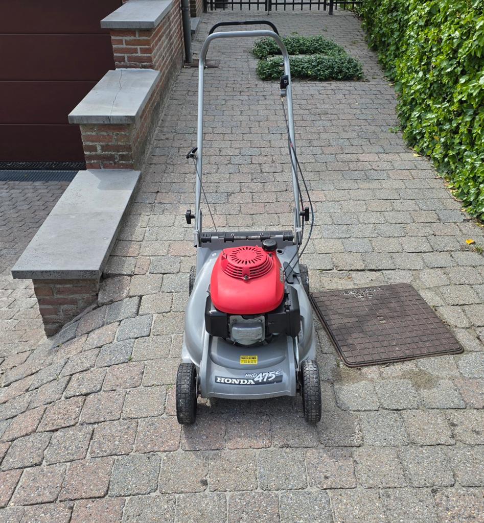 mooi gereviseerde honda hrb475c grasmaaier, Tuin en Terras, Ophalen, Zo goed als nieuw, Benzine-grasmaaier, Honda grasmaaier