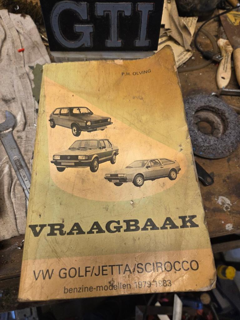 Vraagbaak / werkplaatsboek GOLF1  GTI  ,  JETTA , SCIROCCO, Ophalen of Verzenden