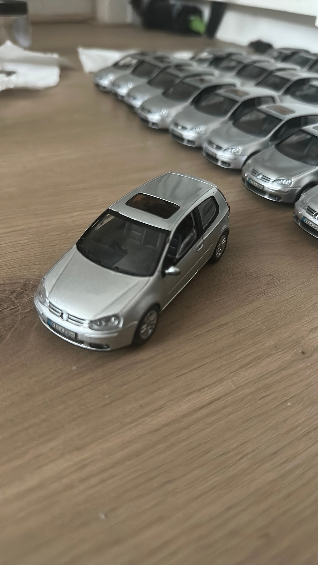Modelauto volkswagen golf V (5) 1:43 schuco V/a €1,50 p/s, Ophalen of Verzenden, Zo goed als nieuw, Auto, Schuco