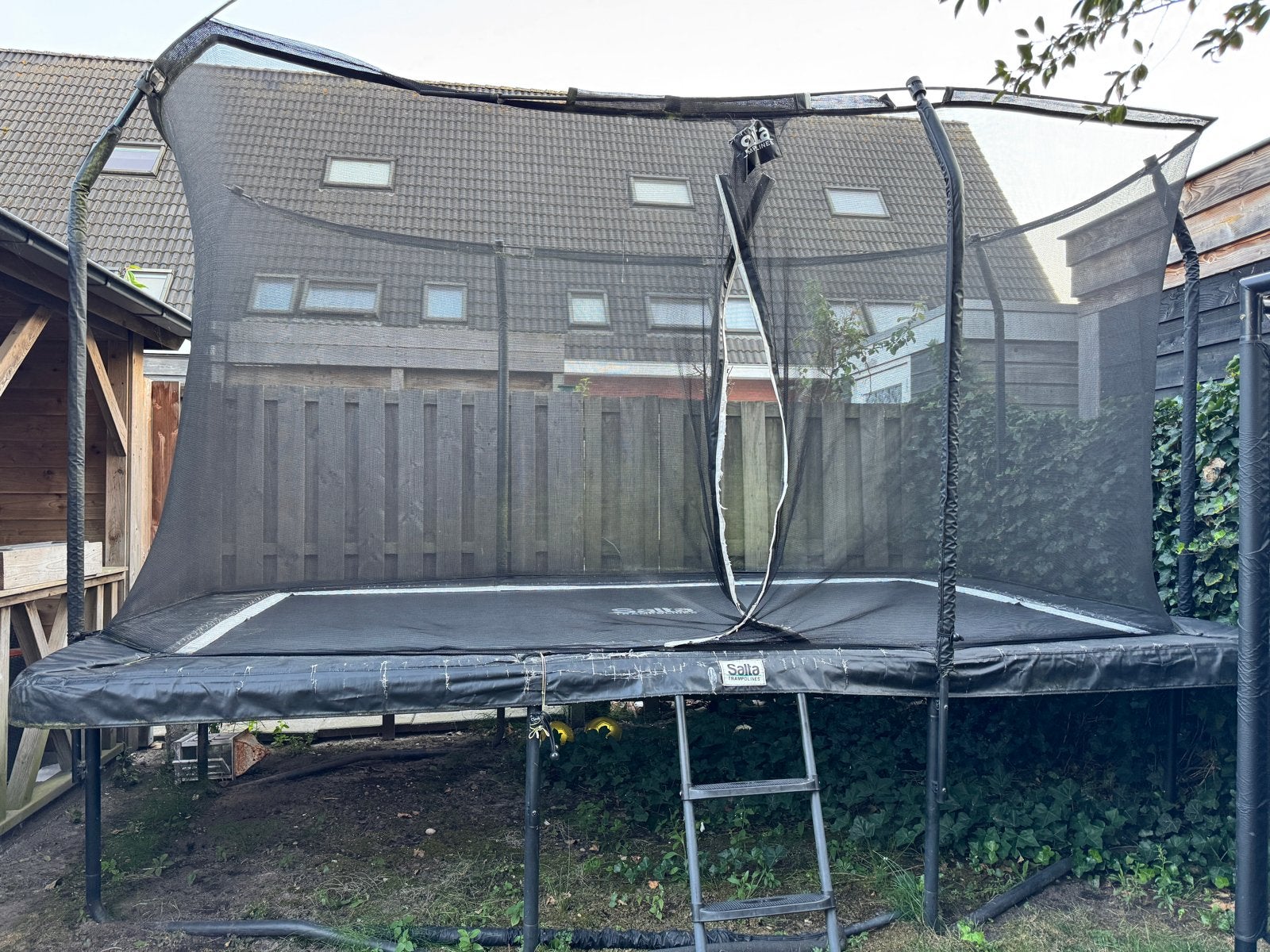 Salta premium black edition Trampoline met ladder 244x396 cm, Kinderen en Baby's, Ophalen, Gebruikt