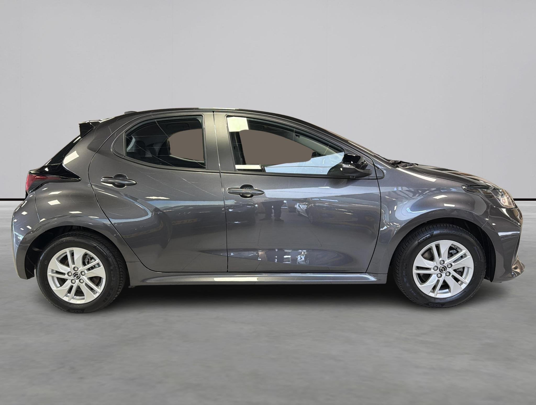 Foto 6 van Mazda 2 Hybrid 1.5 Centre-line