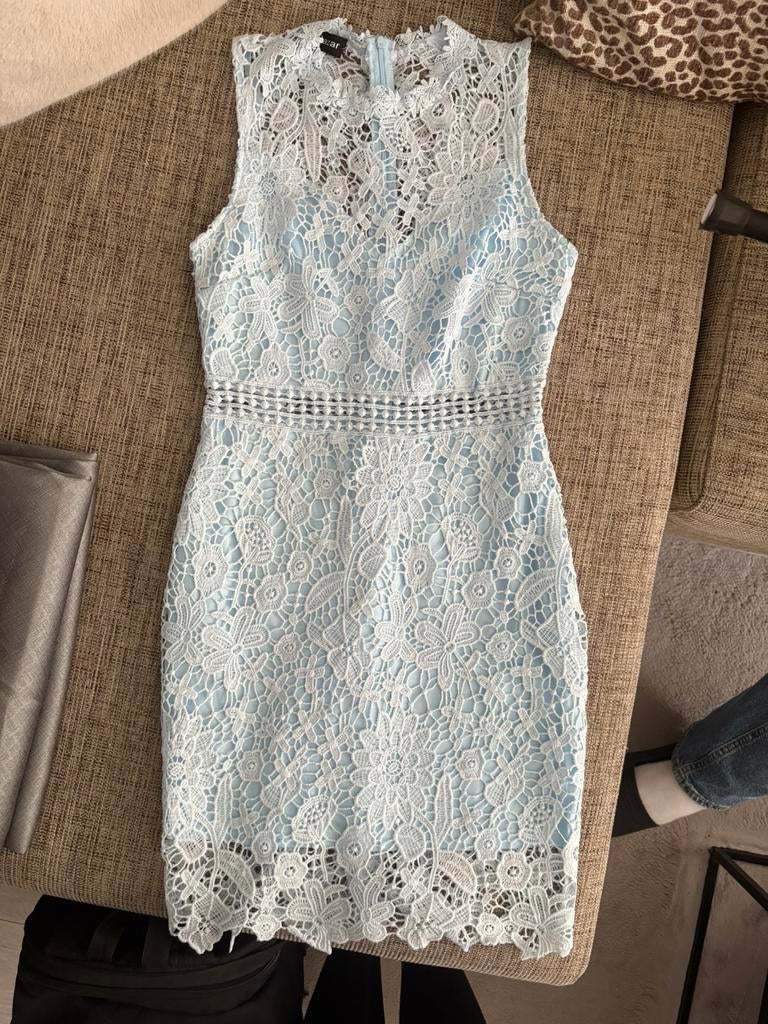 Licht blauwe kanten jurk, Kleding | Dames, Jurken, Blauw, Ophalen of Verzenden, Zo goed als nieuw, Maat 36 (S)