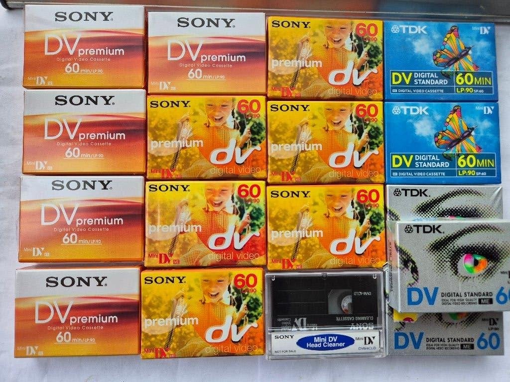 SONY TDK MINI DV digital video cassette PREMIUM, Audio, Tv en Foto, Videocamera's Digitaal, Mini dv, 20x of meer, Nieuw, Ophalen of Verzenden