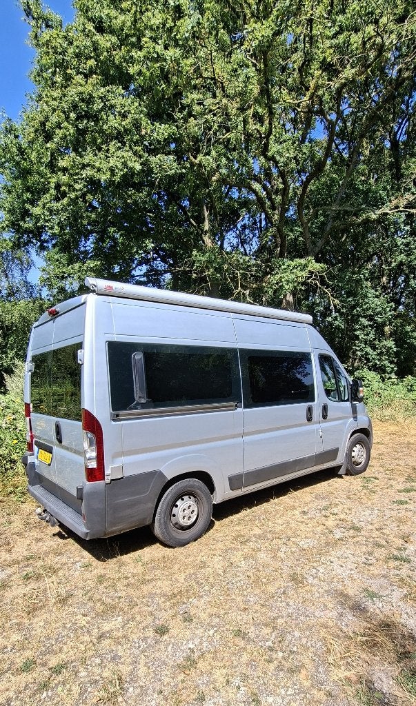 Zelfbouw Peugeot Boxer L2H2, Caravans en Kamperen, Campers, Overige merken, Chemisch toilet, Buscamper of Camperbus, Achteruitrijcamera