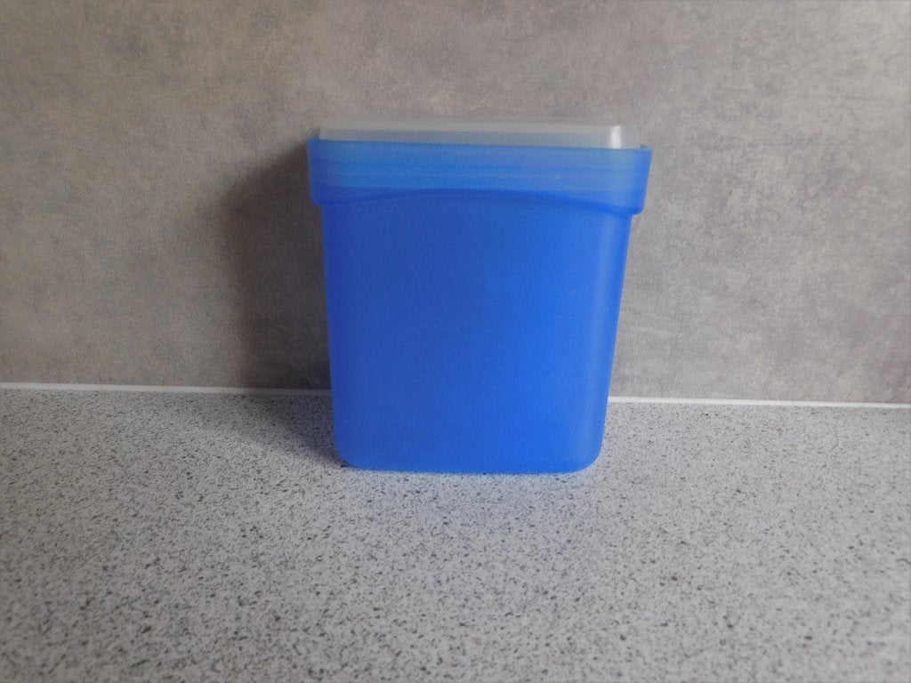 Tupperware Ladenbus 450 ml. Blauw, Ophalen of Verzenden, Zo goed als nieuw, Blauw, Beker of Kan