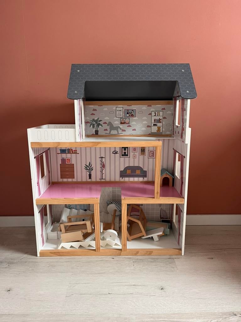 Poppenhuis, Dieren en Toebehoren, Knaagdieren en Konijnen | Hokken en Kooien, Ophalen of Verzenden, Zo goed als nieuw, Kooi, Minder dan 60 cm