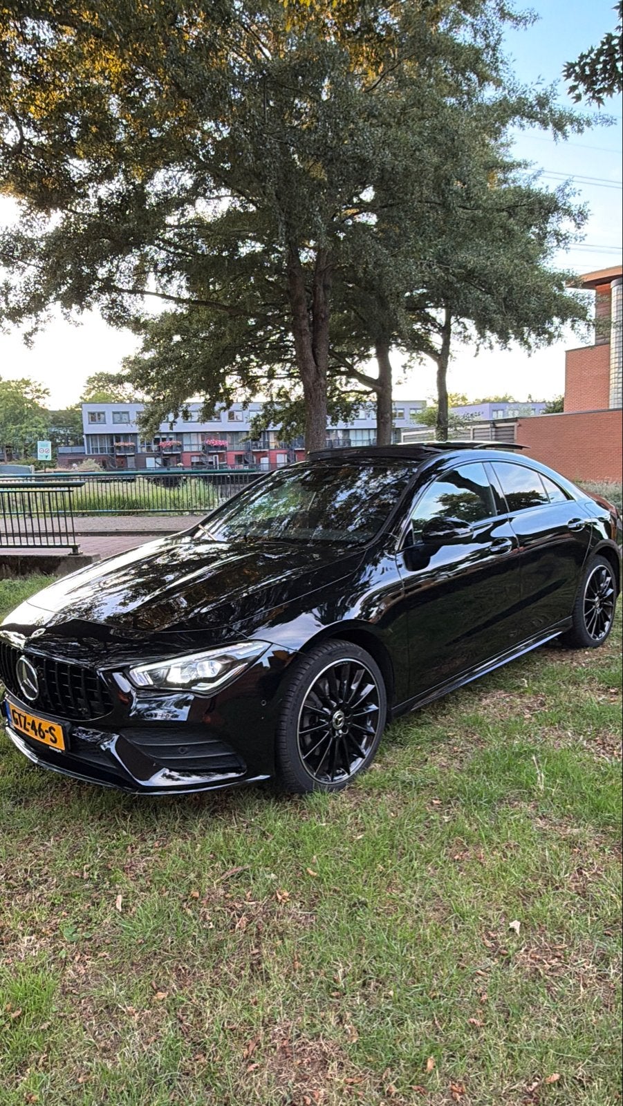 Mercedes-Benz CLA 250 e 218pk 8G-DCT 2022 Zwart, Auto's, CLA, 4 cilinders, 160 pk, Zwart