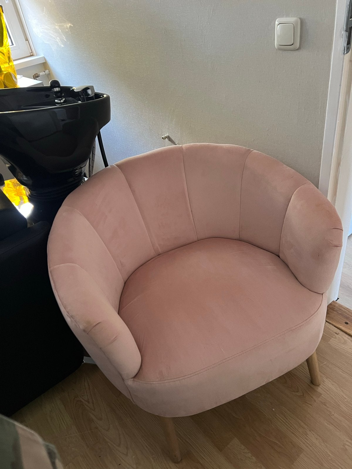 Roze fauteuil, Huis en Inrichting, Ophalen, Hout, Gebruikt, Fluweel