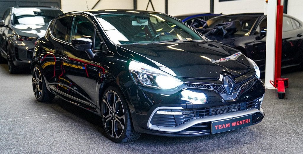 Renault Clio 1.6 R.S. | Camera | Multifunctioneel stuurwiel, Gebruikt, 4 cilinders, Zwart, Bedrijf