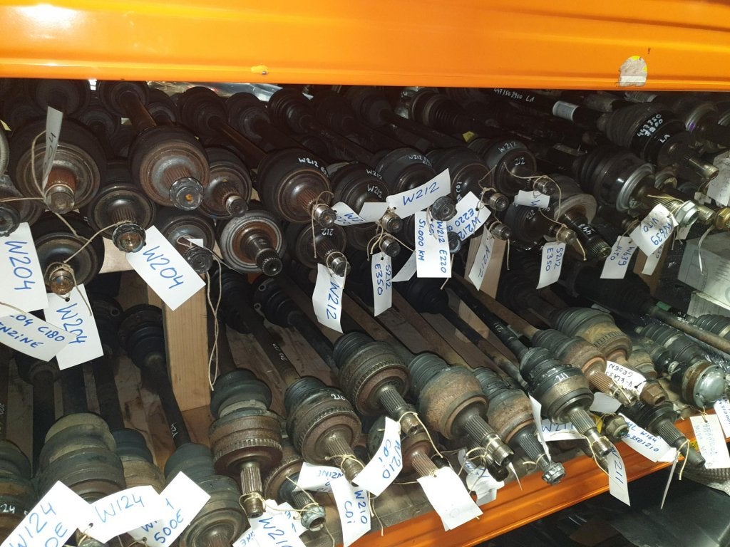 Partij handel Mercedes Benz aandrijfassen W212 W204 W639, Auto-onderdelen, Remmen en Aandrijving, Gebruikt, Mercedes-Benz, Niet ingevuld