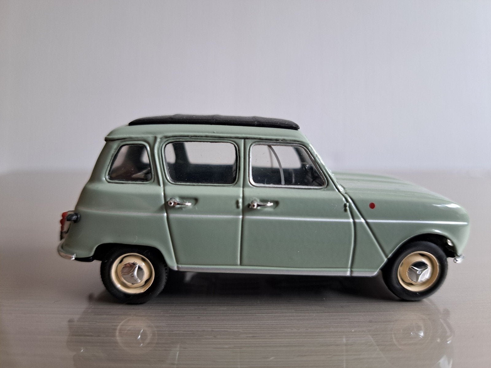 Renault R4 L 1962, met open dak, 1:43, nieuw, Ophalen of Verzenden, Nieuw, Auto, Overige merken