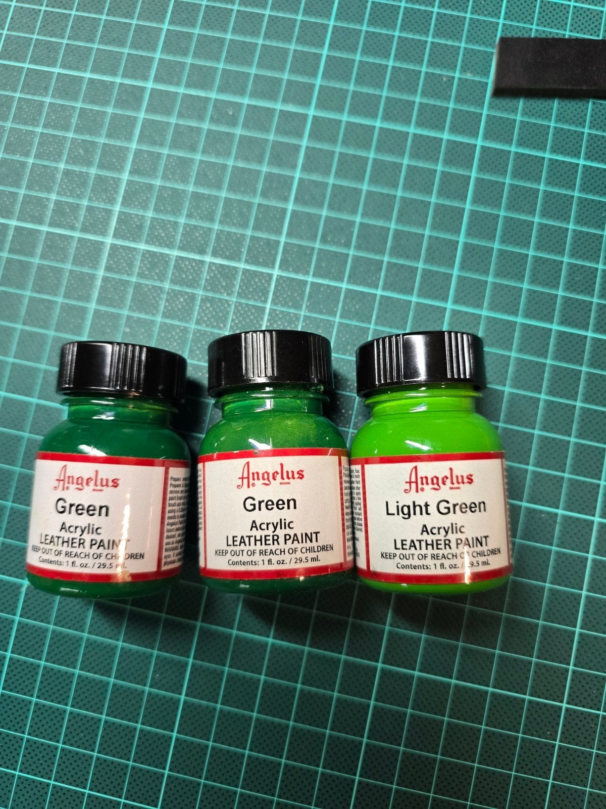 Angelus leerverf groen voor sneakers customizen, Ophalen of Verzenden