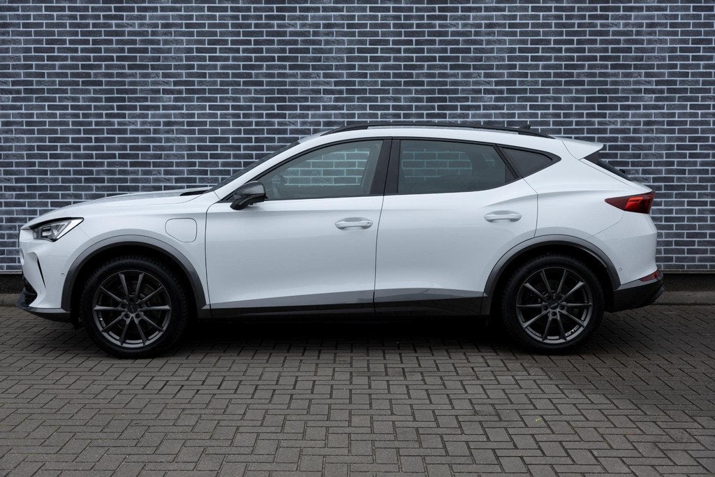 CUPRA Formentor 1.4 e-Hybrid VZ Performance | Plug-in Hybrid, Auto's, Cupra, Stof, Gebruikt, 4 cilinders, Formentor